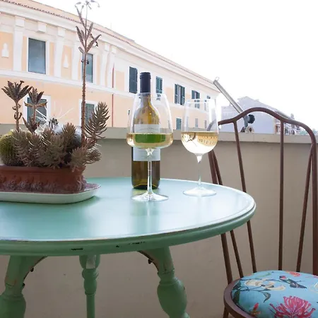 Lucy Vista San Pietro Apartment
