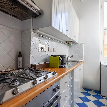 Spanish Steps Charming Apartment, New Opening * Roma