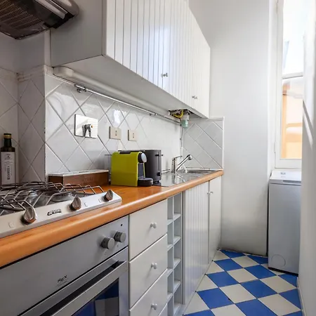 Spanish Steps Charming Apartment, New Opening * Rome