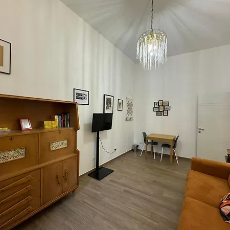 Casa Marin - Metro Malatesta Apartment Rome
