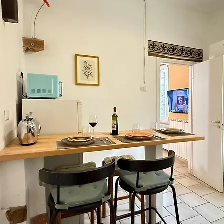 Apartment San Lorenzo , Near Termini Station D *