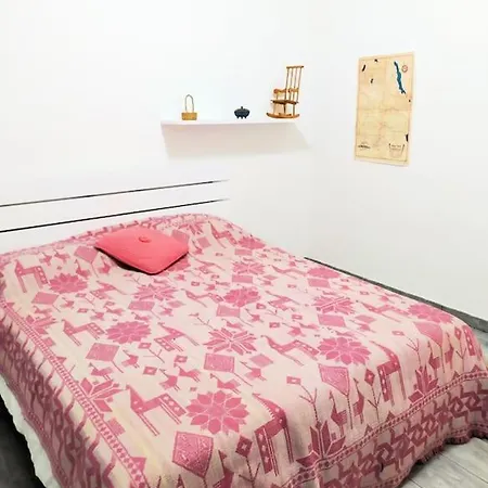 Apartmán Monolocale Tiburtina Luminoso, Centrale, Silenzioso E Con Parcheggio Antistante *