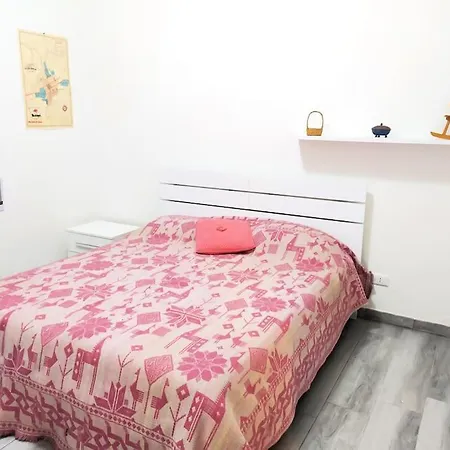 Apartmán Monolocale Tiburtina Luminoso, Centrale, Silenzioso E Con Parcheggio Antistante