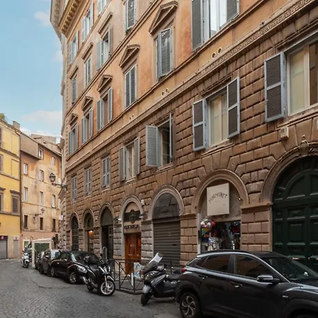 Appartamento Via Del Pie Di Marmo Private