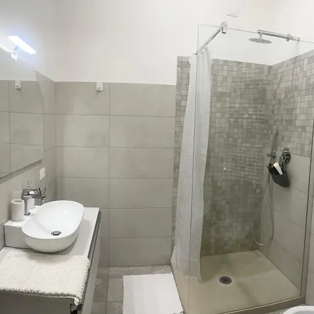 New Varese Venus Apartment Rom