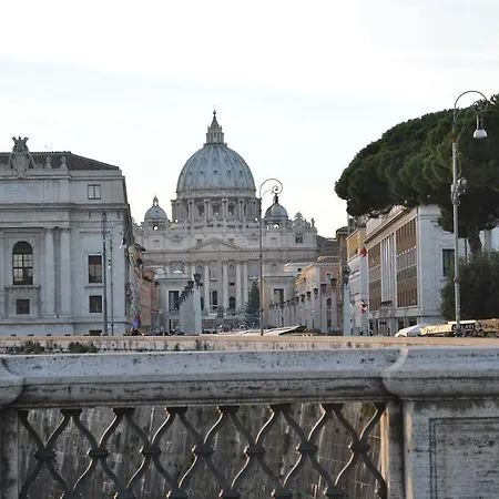 La Perla Del Vaticano Guest house *