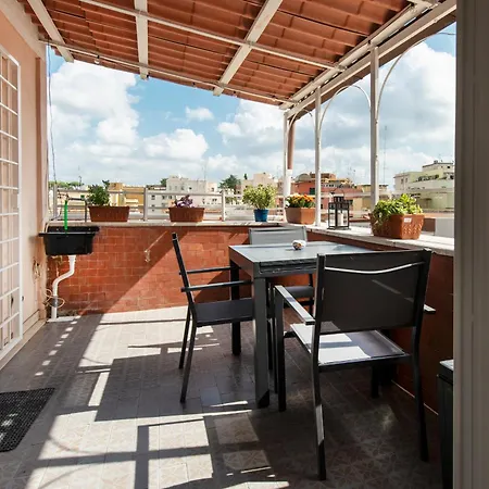 Attichetto Monteverde Apartment Rome