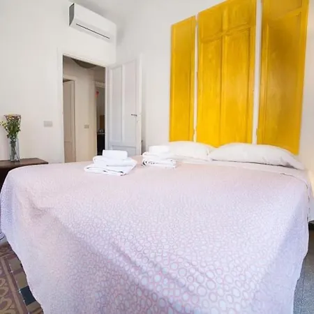 Monti 3 Bedroom Colisseum Apartment