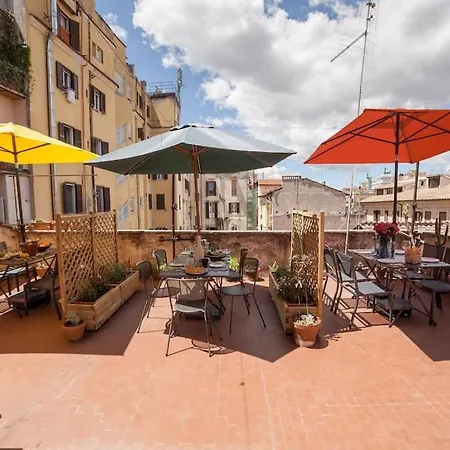 Apartment Monti 3 Bedroom Colisseum *