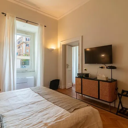 Borghese Luxury Place Apartment Rome