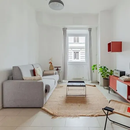 Apartment Moderno A Due Passi Dal Colosseo *