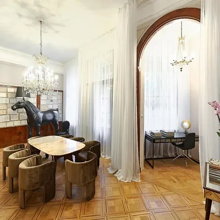 Vicino Alla Metropolitana Apartment *
