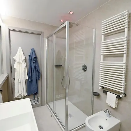 Dolce Apartment *
