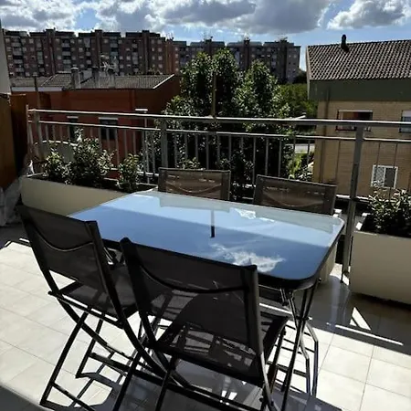 Moderno E Confortevole Con Posto Auto- Wifi Veloce Apartment