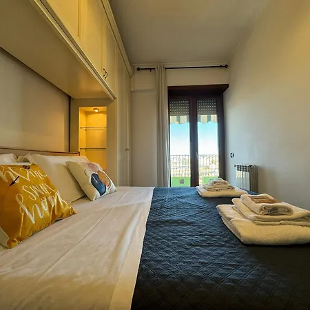 Apartment Cozy Flat With Balcony *