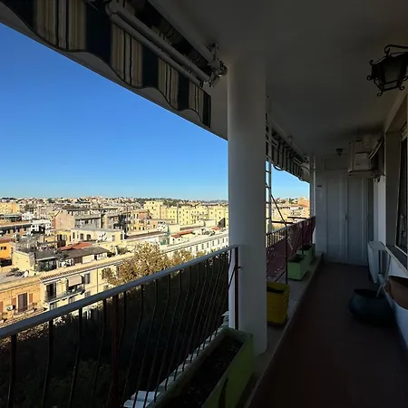 Cozy Flat With Balcony Apartment Rome