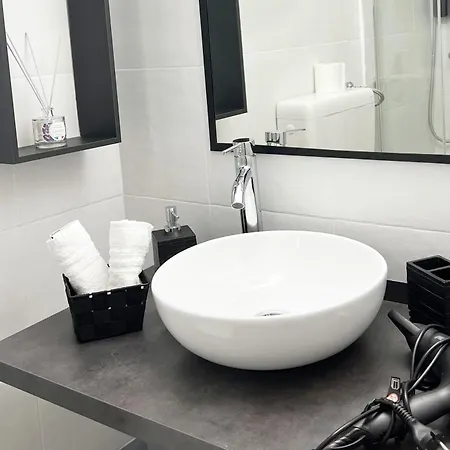 Apartment Sweet Vatican *