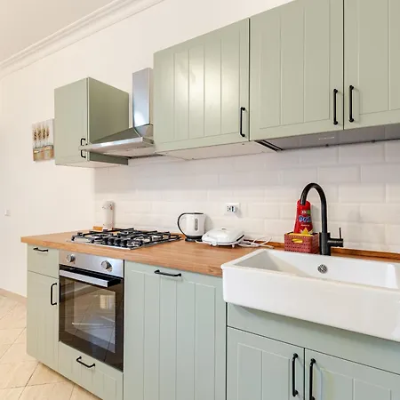 Casa Storica 4bdr Con Terrazza A Campo De Fiori