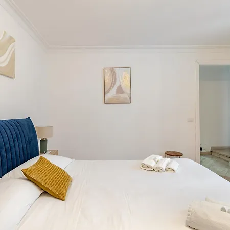Apartment Casa Storica 4bdr Con Terrazza A Campo De Fiori Rome