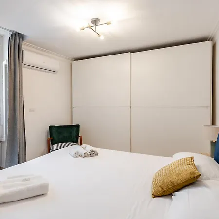 Casa Storica 4bdr Con Terrazza A Campo De Fiori