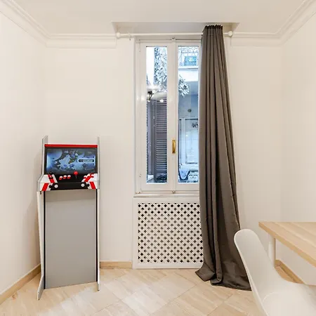 Apartment Casa Storica 4bdr Con Terrazza A Campo De Fiori