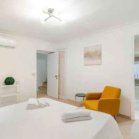 Casa Storica 4bdr Con Terrazza A Campo De Fiori * Rome