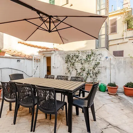 Apartment Casa Storica 4bdr Con Terrazza A Campo De Fiori
