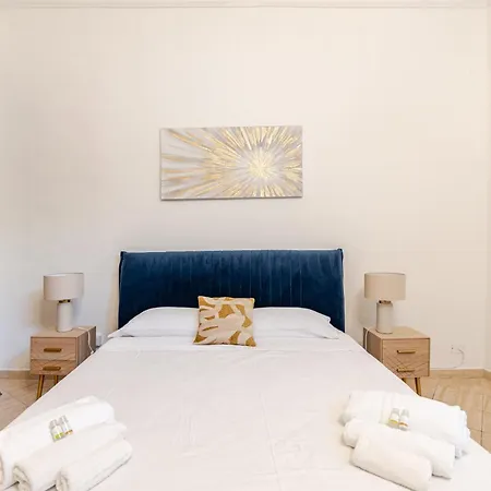 Casa Storica 4bdr Con Terrazza A Campo De Fiori Rome