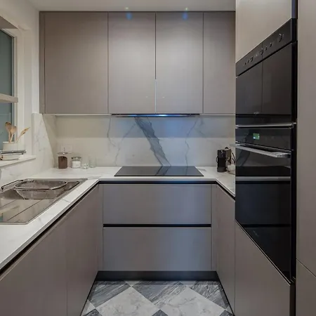Luxury In Trastevere San Calisto Apartment Rome
