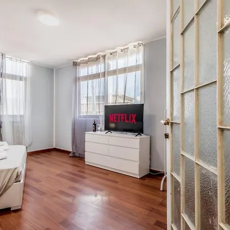 Domus Pamphili Free Netflix & Ac Apartment