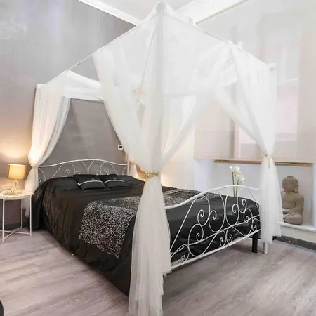 Cairoli 1 House G&b Colisee Holiday home