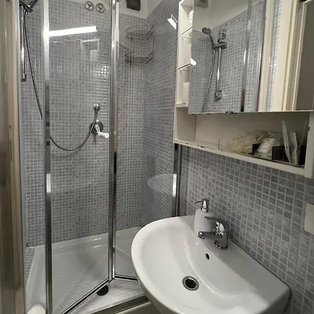 Cairoli 1 House G&b Colisee Holiday home
