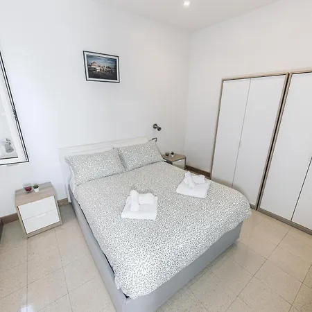 Apartment Agrippina House: Mura Vaticane *