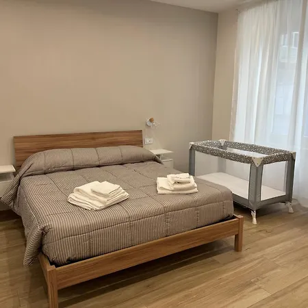 Dimora Appia Apartment *