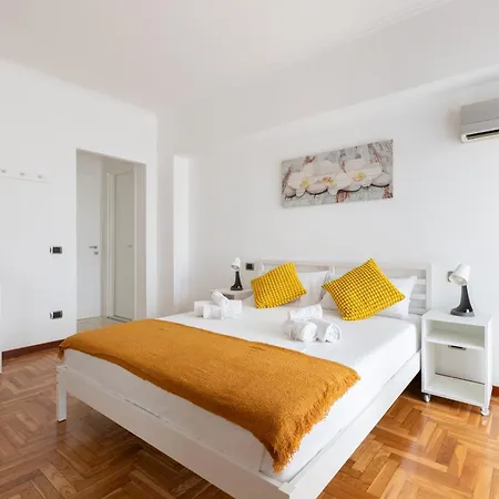 San Paolo Metro Station Guest house Rome