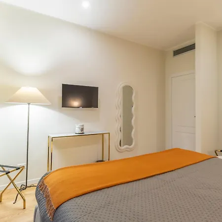 Borghese Apartment *