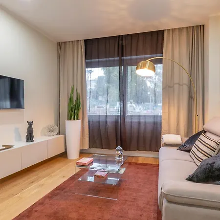 Borghese Apartment