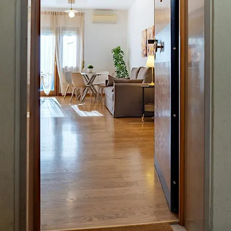 La Vie Est Belle - Garbatella 1 Apartment