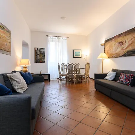 Colosseum With Terrace By Ndp Rent * Rome