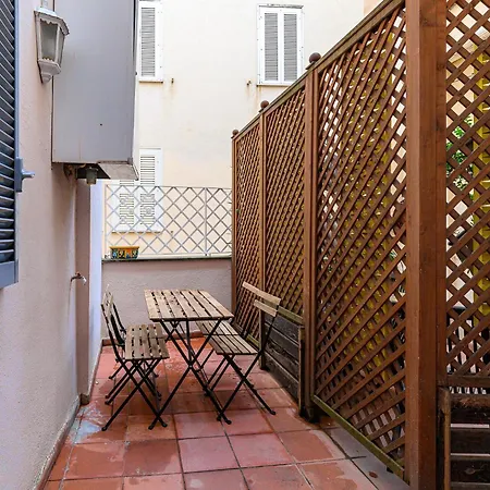 Colosseum With Terrace By Ndp Rent Apartment