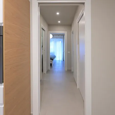 Rhome Platani * Rome