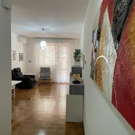 Tra Le Mura Di