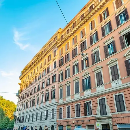 Rione Monti Apartment *