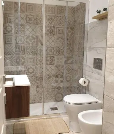 Elegante - Colosseo Apartment *