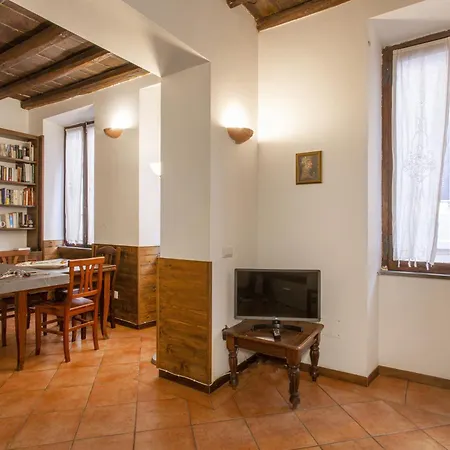 Apartment Happy Trastevere In *