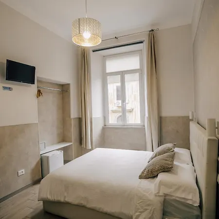 Mirabilia House * Rome