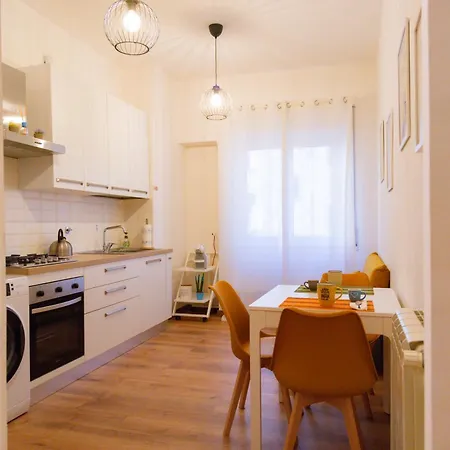 Angelina's Cozy * Řím