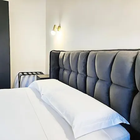 Gabri 19 - Elegant Escape In Piazzale Flaminio Apartment *