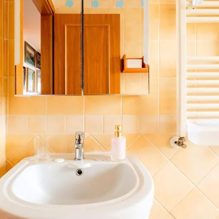 Fiera Di Luxury