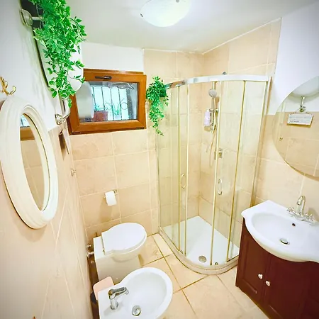 Locanda San Pietro Intero In Centro A * Roma